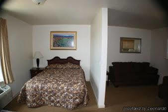 Stay Plus Extended Stay Suites Auburn Exterior photo